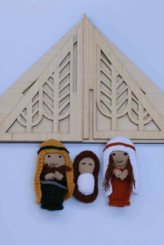 The Knitting Expedition Mini Nativity Set with Belen