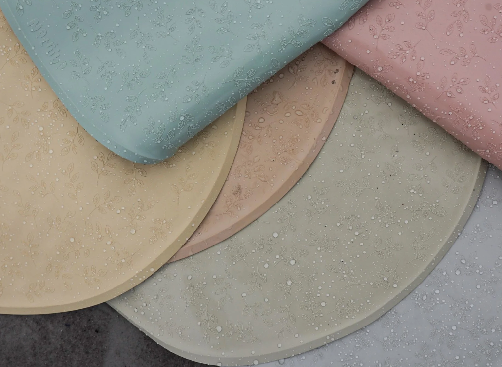 Natruba 100% Natural Rubber Round Bath Math with Leaf Pattern