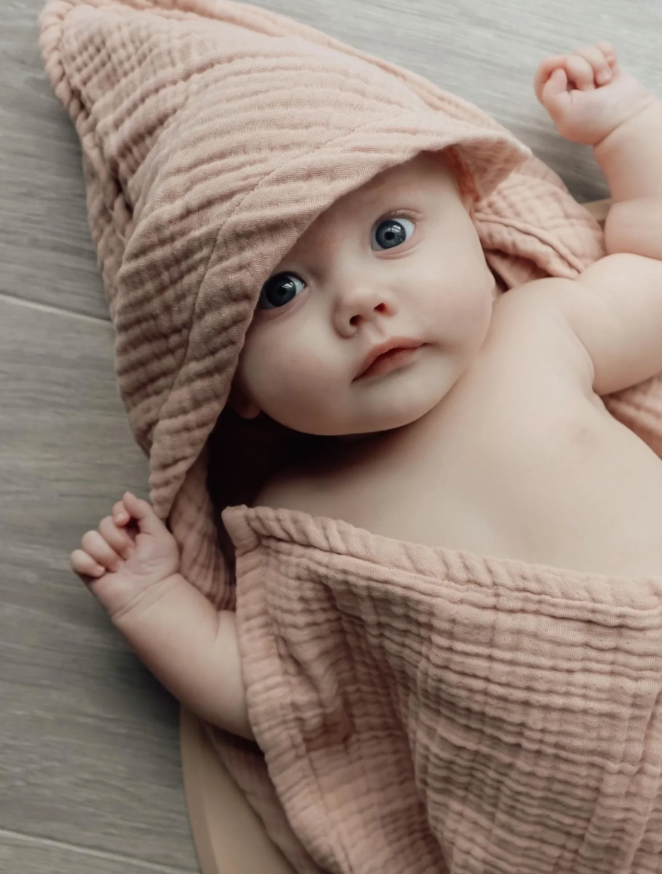 Natruba 4-Layer 100% Organic Muslin Baby Hooded Bath Towel